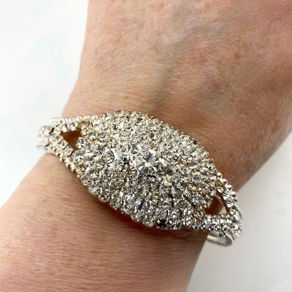 Vintage Silver tone Encrusted Clear Rhinestone Clamper Cuff Bracelet. Bridal - Picture 7 of 8